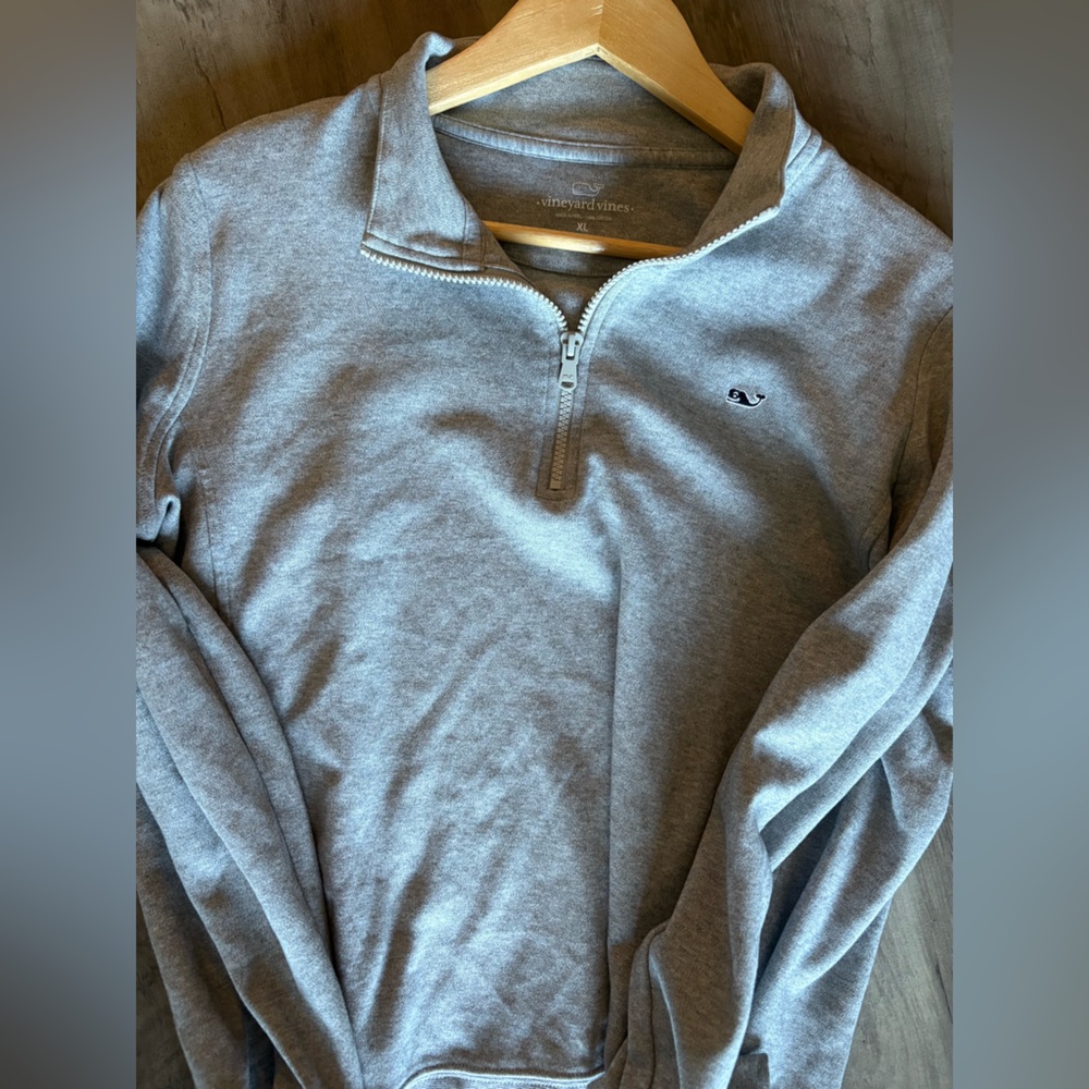 Vineyard Vines Half-Zip - Picture 5 of 9